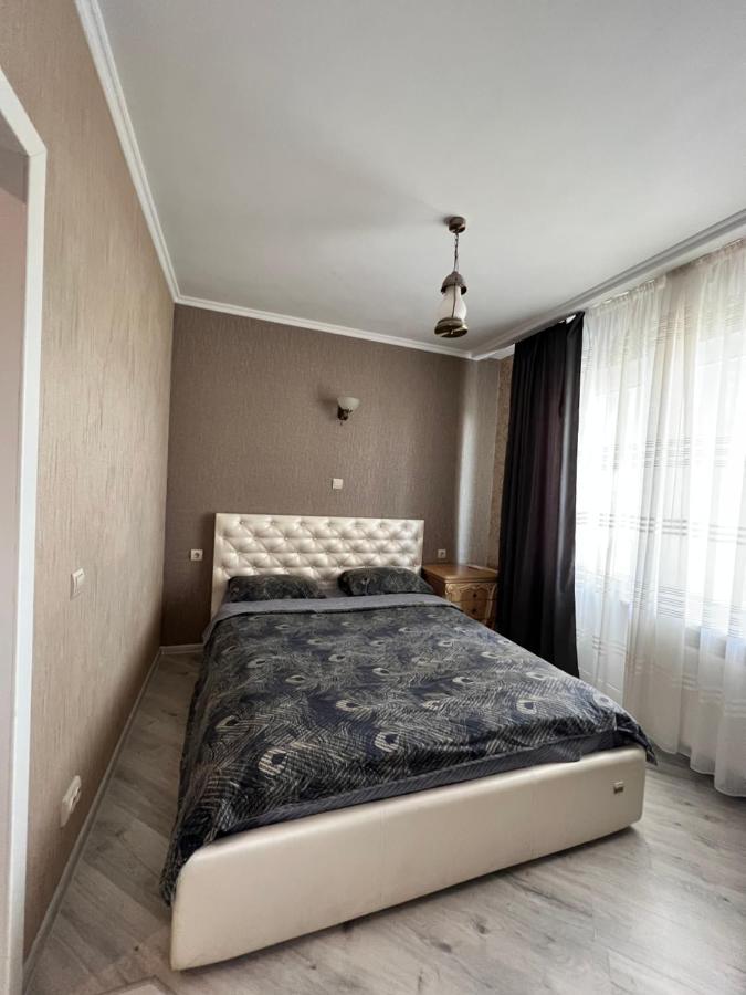 Видовая 1 Ком На Осокорках Kiev Exterior foto
